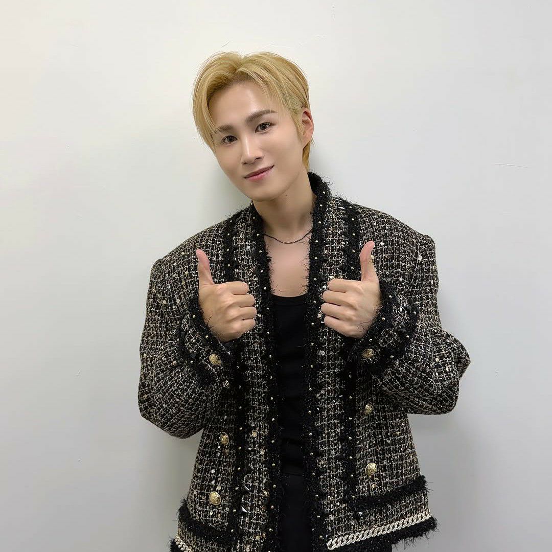 金熙栽的最新照片