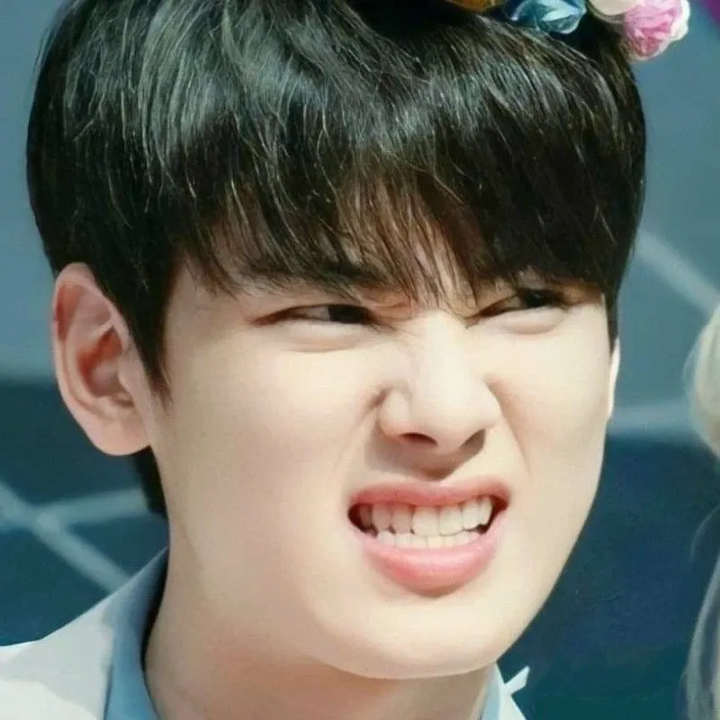 Recent activity shot of Cha Eunwoo