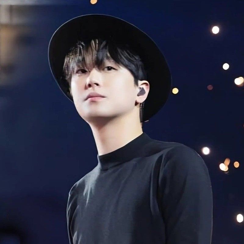 Momen yang diabadikan oleh penggemar Lee Chanwon