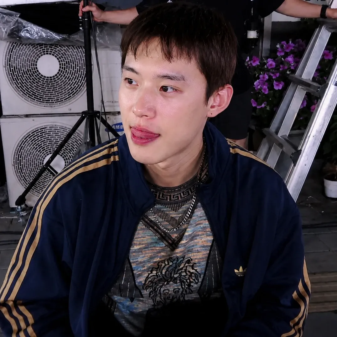 Latest photo of Kim Sungcheol