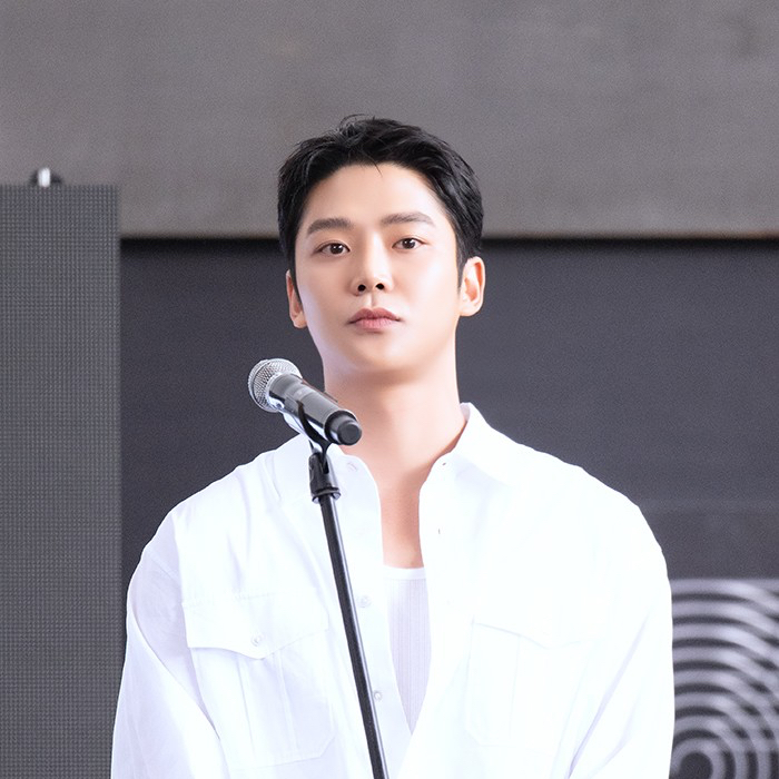 Momen yang diabadikan oleh penggemar Rowoon