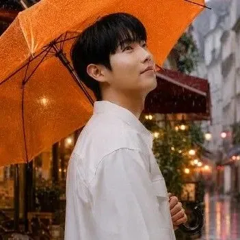 Behind-the-scenes cut of Son Taejin