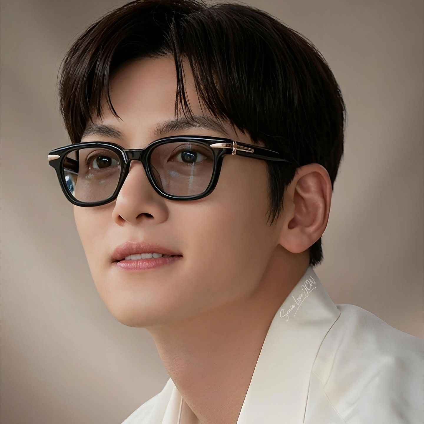 A moment captured by a fan of Ji Changwook
