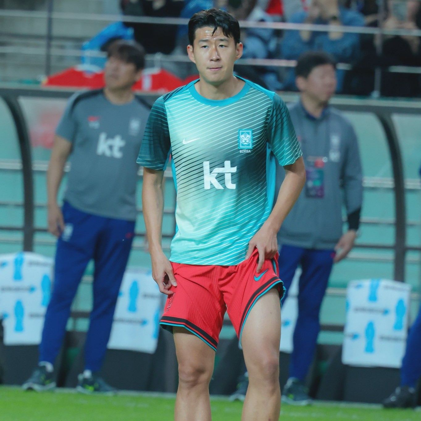 Son Heungmin的最新照片