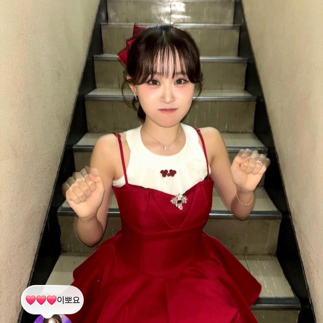 Momen yang diabadikan oleh penggemar Kim Dahyun