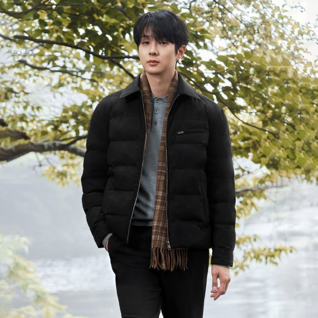 Behind-the-scenes cut of Choi Wooshik