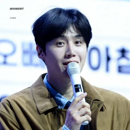 金宣虎的近期活动照