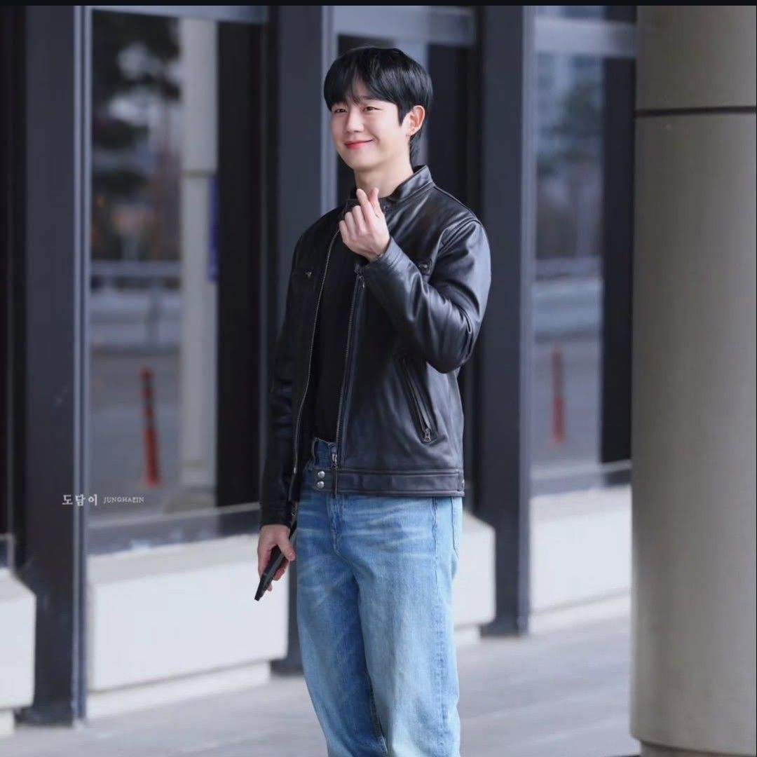 Recent activity shot of Jung Haein