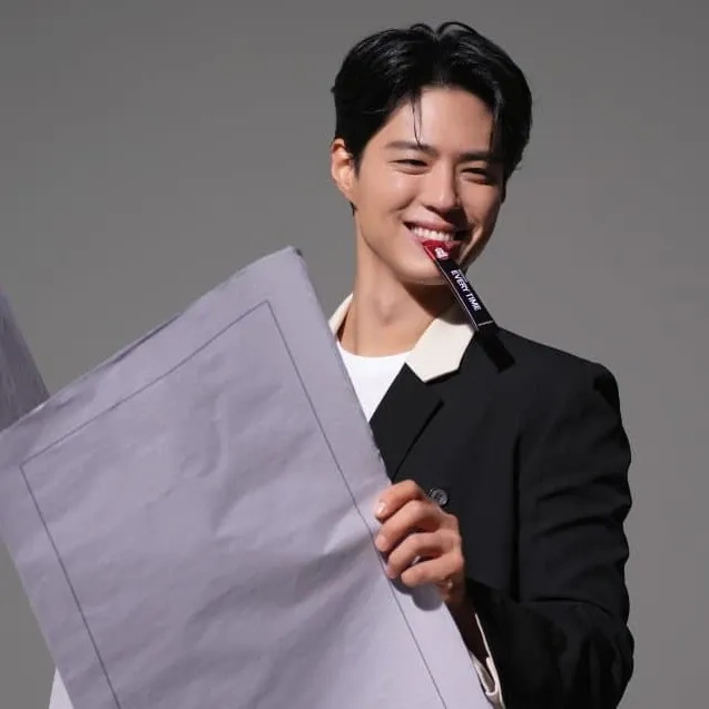 朴寶劍的最新照片