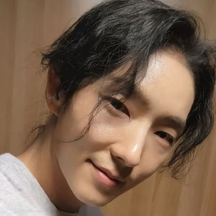 이준기 최근 활동샷