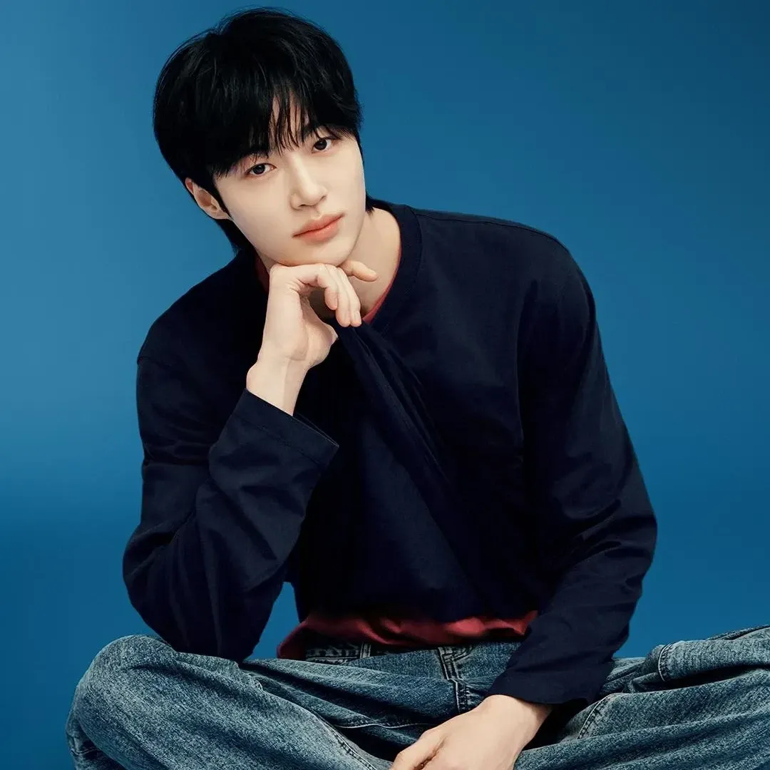 Latest photo of Byeon Wooseok