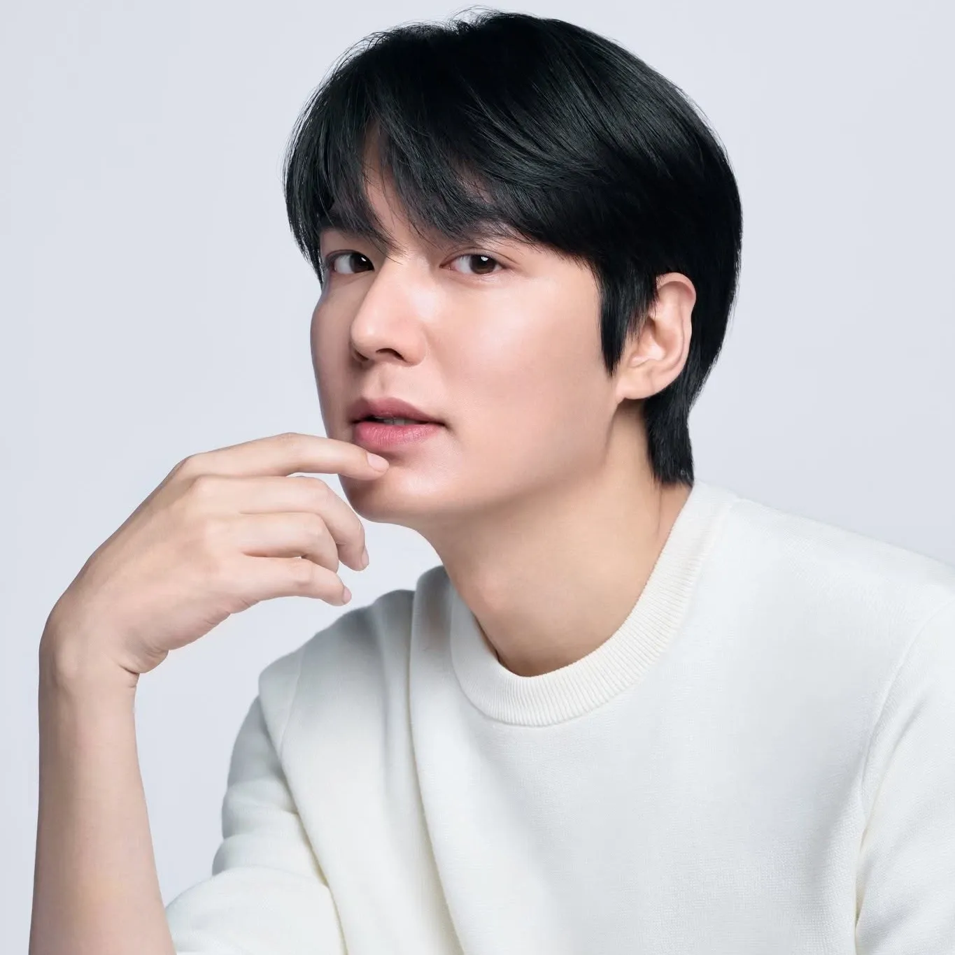 Behind-the-scenes cut of Lee Minho