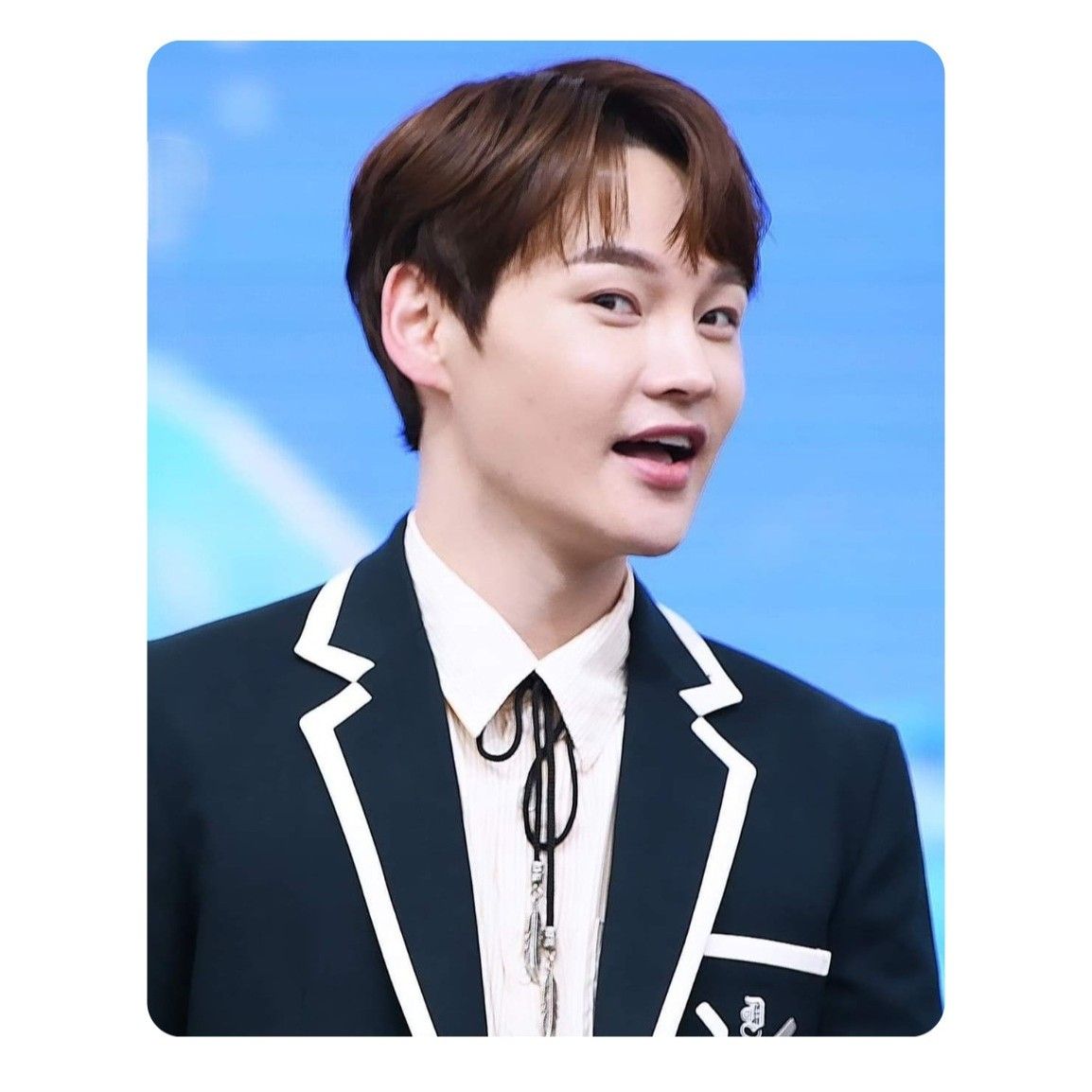 박서진의 비하인드 컷