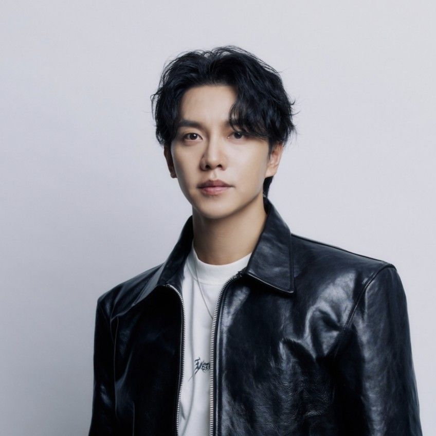 Momen yang diabadikan oleh penggemar Lee Seunggi