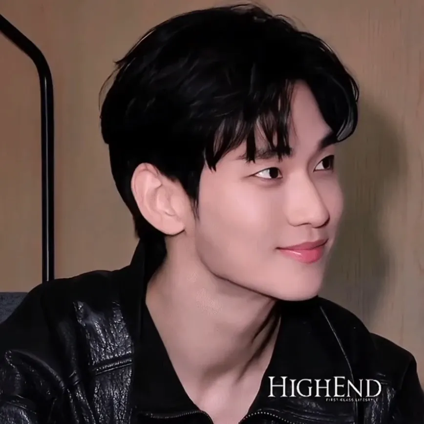 Behind-the-scenes cut of Kim Soohyun