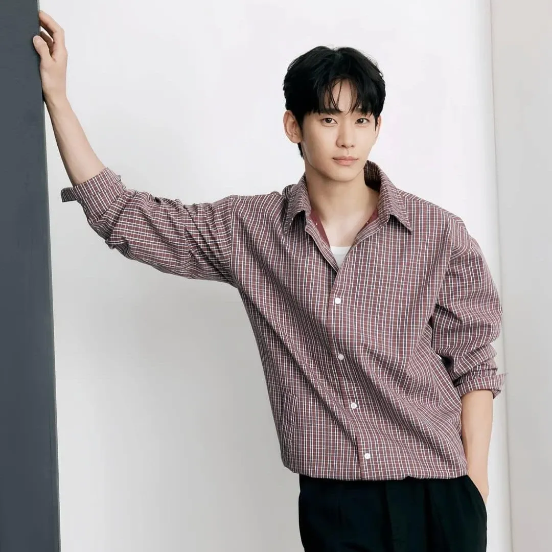Latest photo of Kim Soohyun