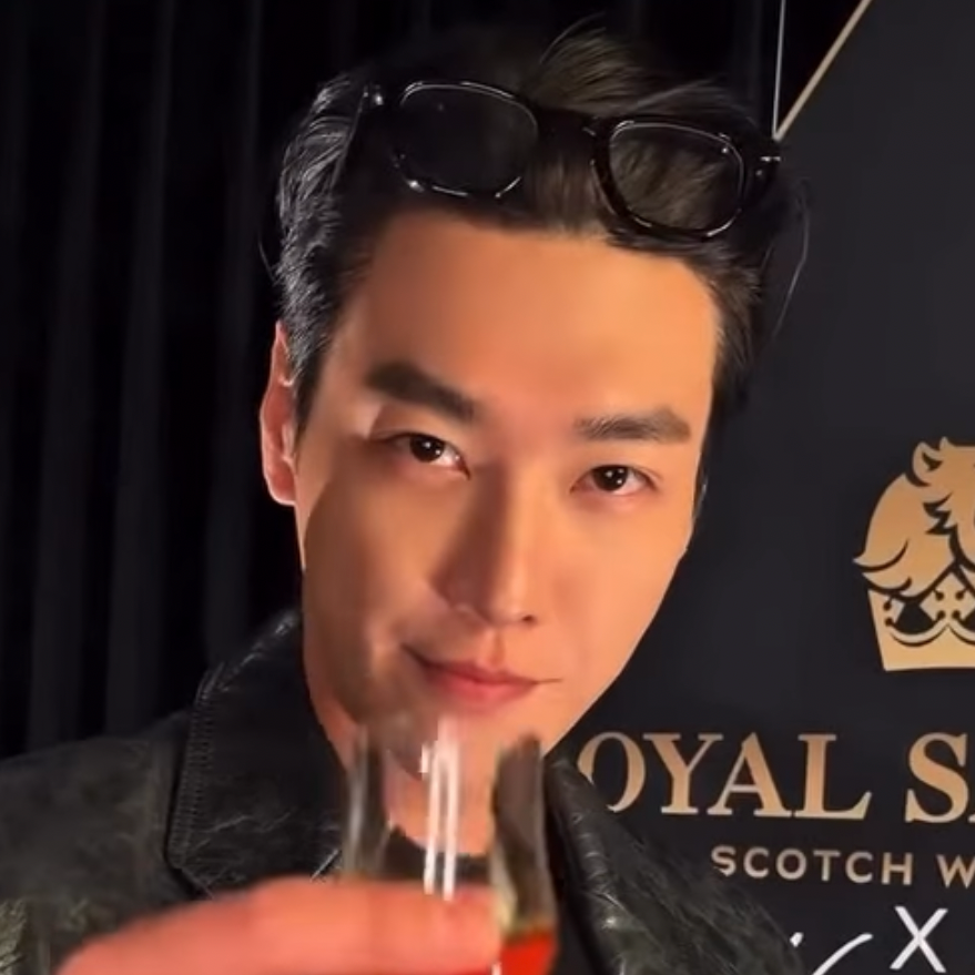 Recent activity shot of Kim Youngkwang