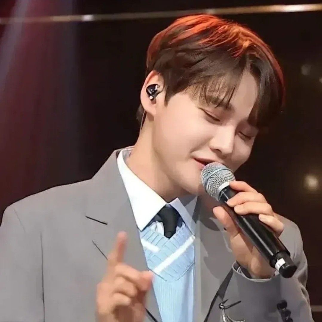 박서진의 비하인드 컷