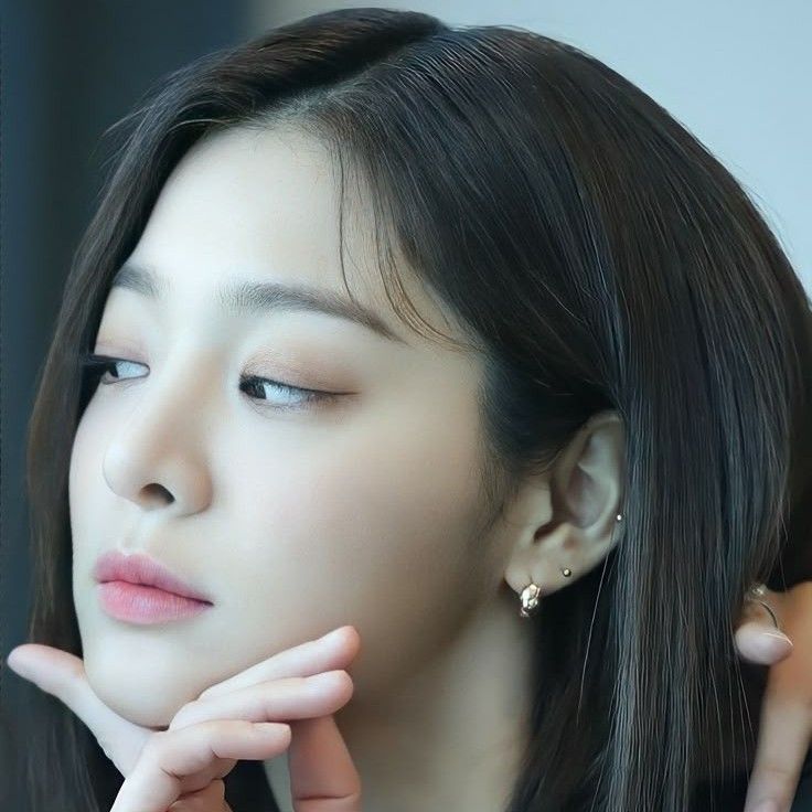 Recent activity shot of Seol Inah