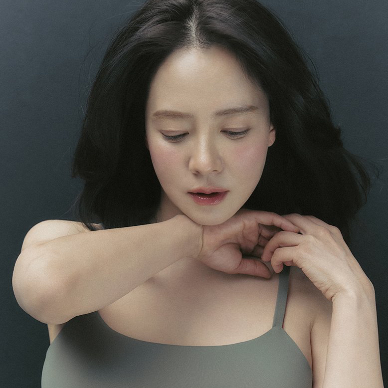 Momen yang diabadikan oleh penggemar Song Jihyo