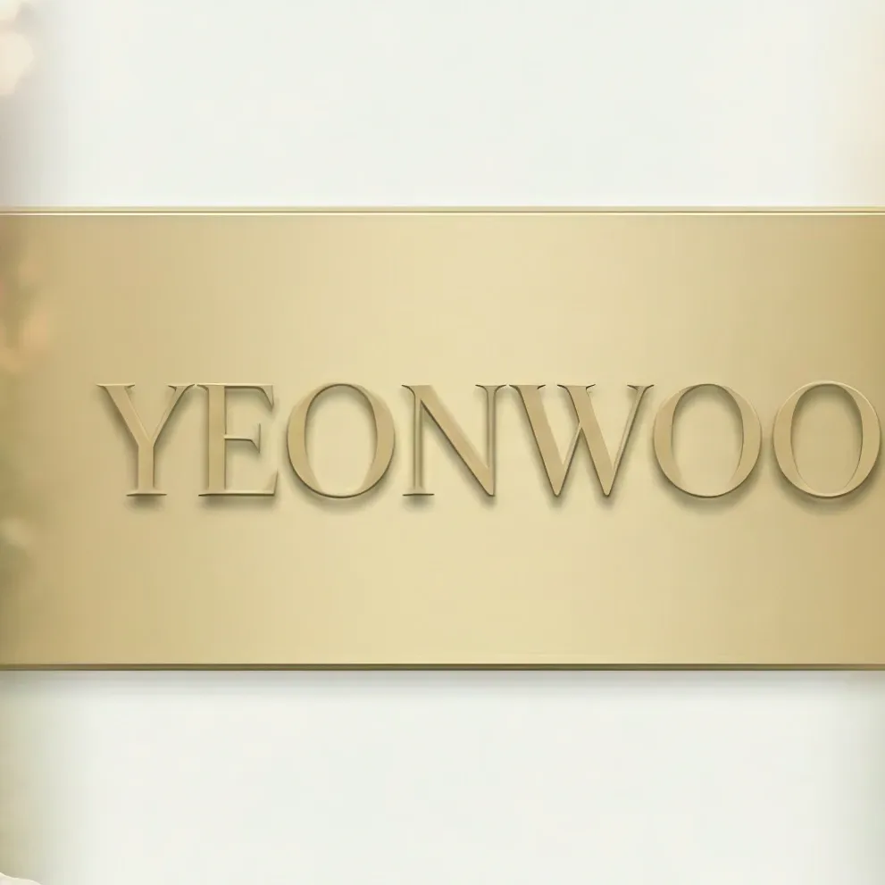 Behind-the-scenes cut of Yeonwoo