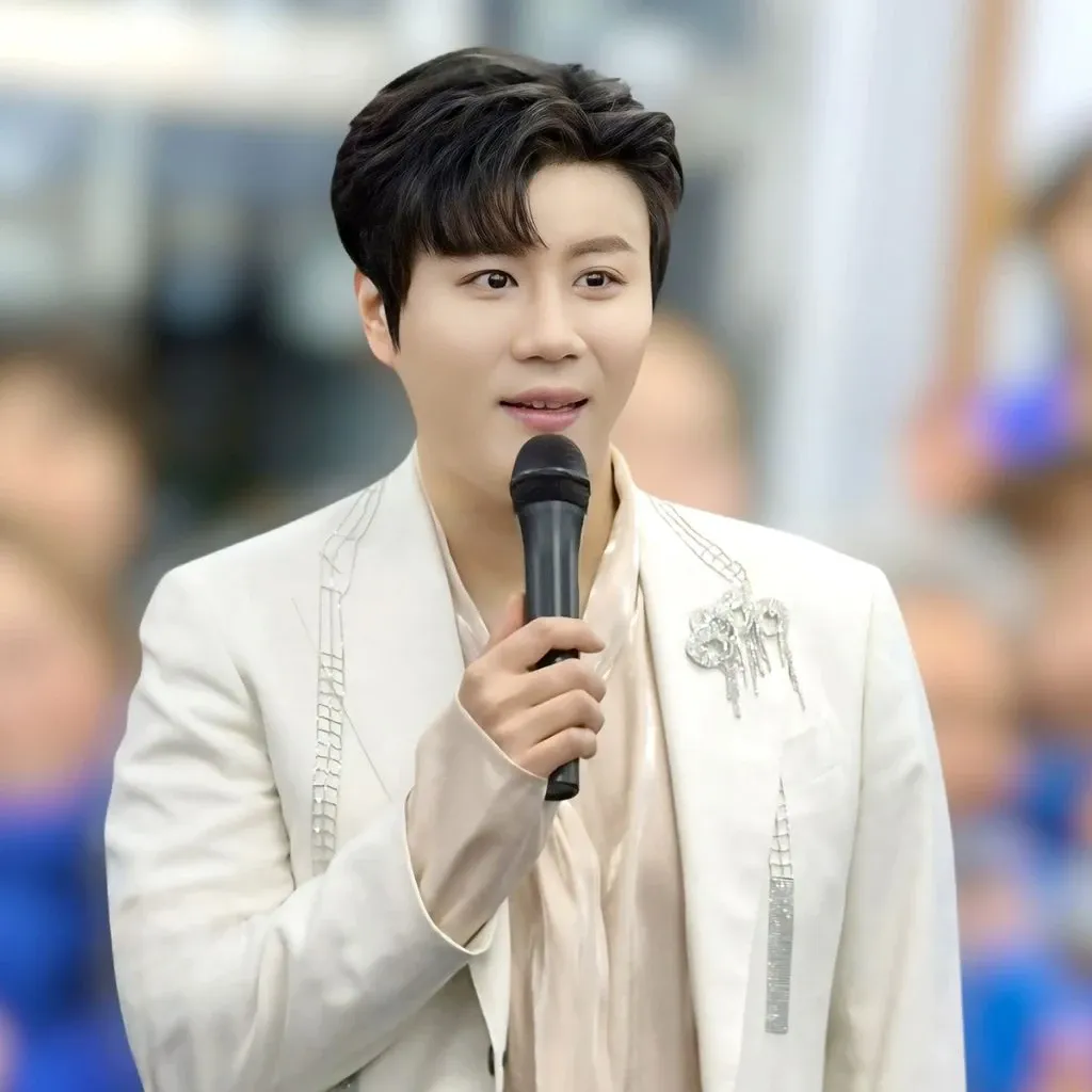A moment captured by a fan of Jin Haesung