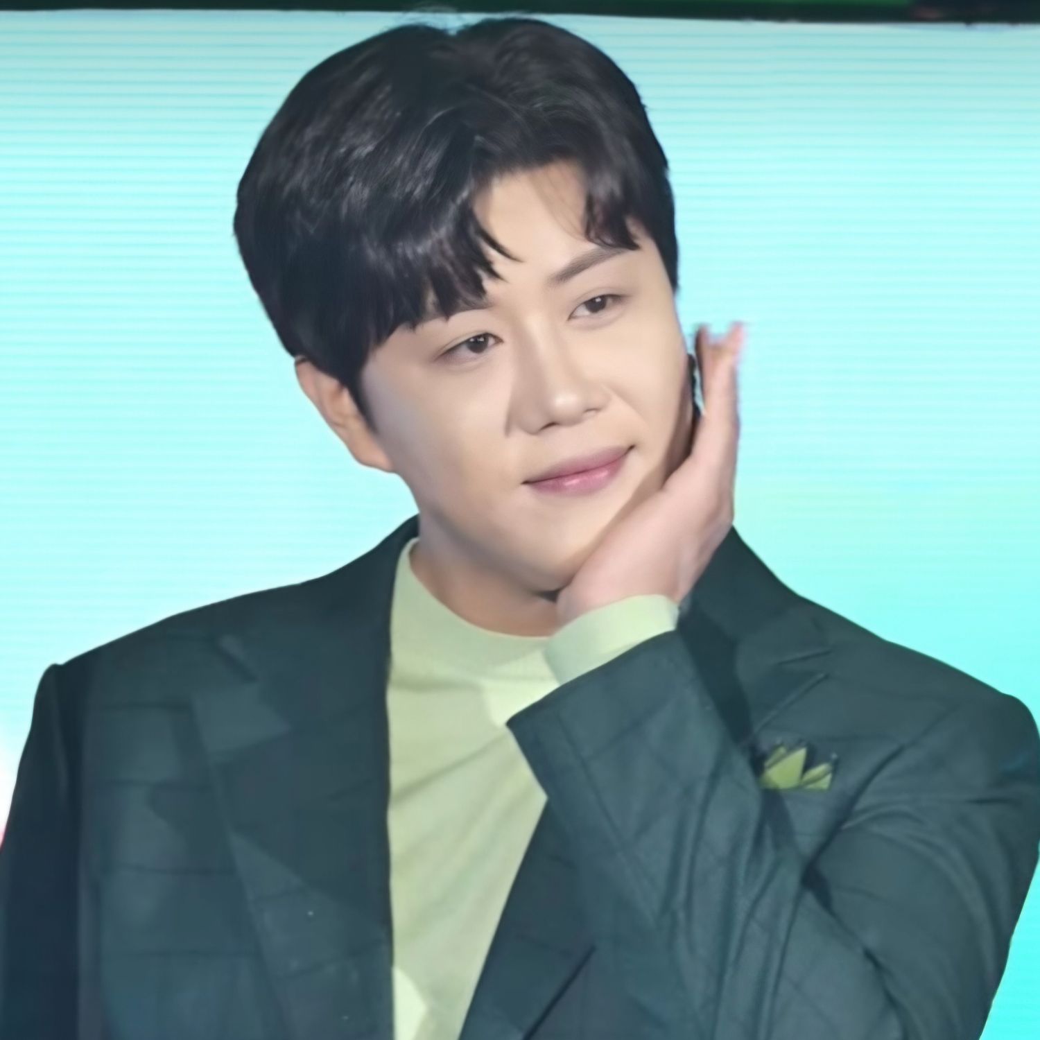 Recent activity shot of Jin Haesung