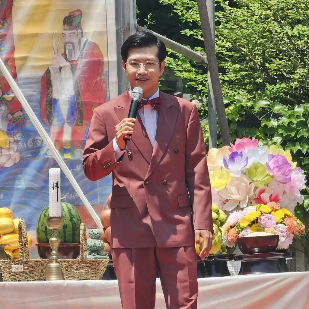 Recent activity shot of Jo Myungsup
