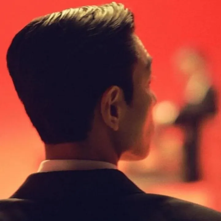 Behind-the-scenes cut of T.O.P