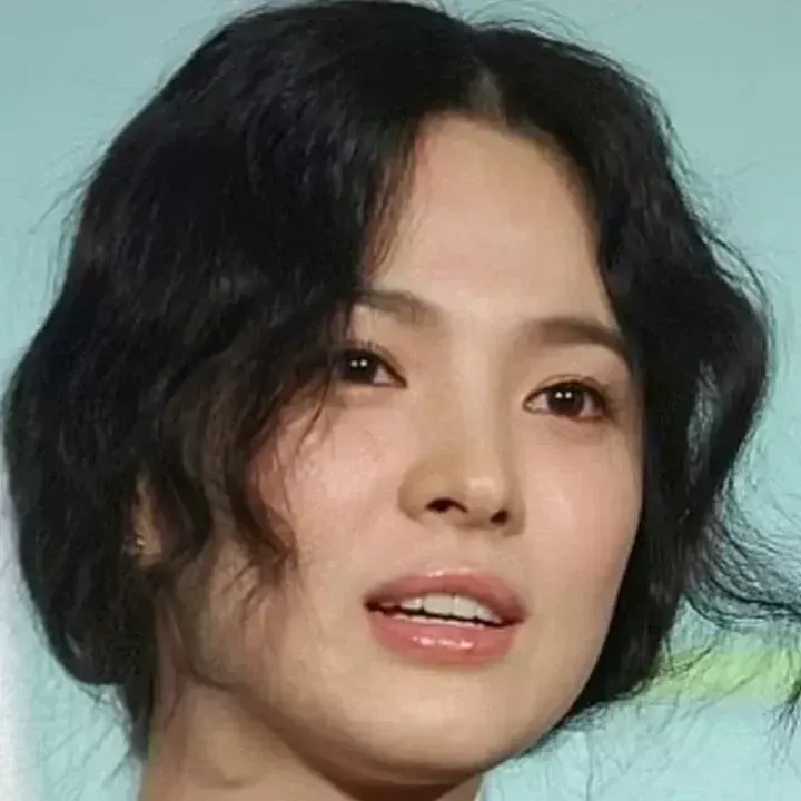 A moment captured by a fan of Song Hyekyo