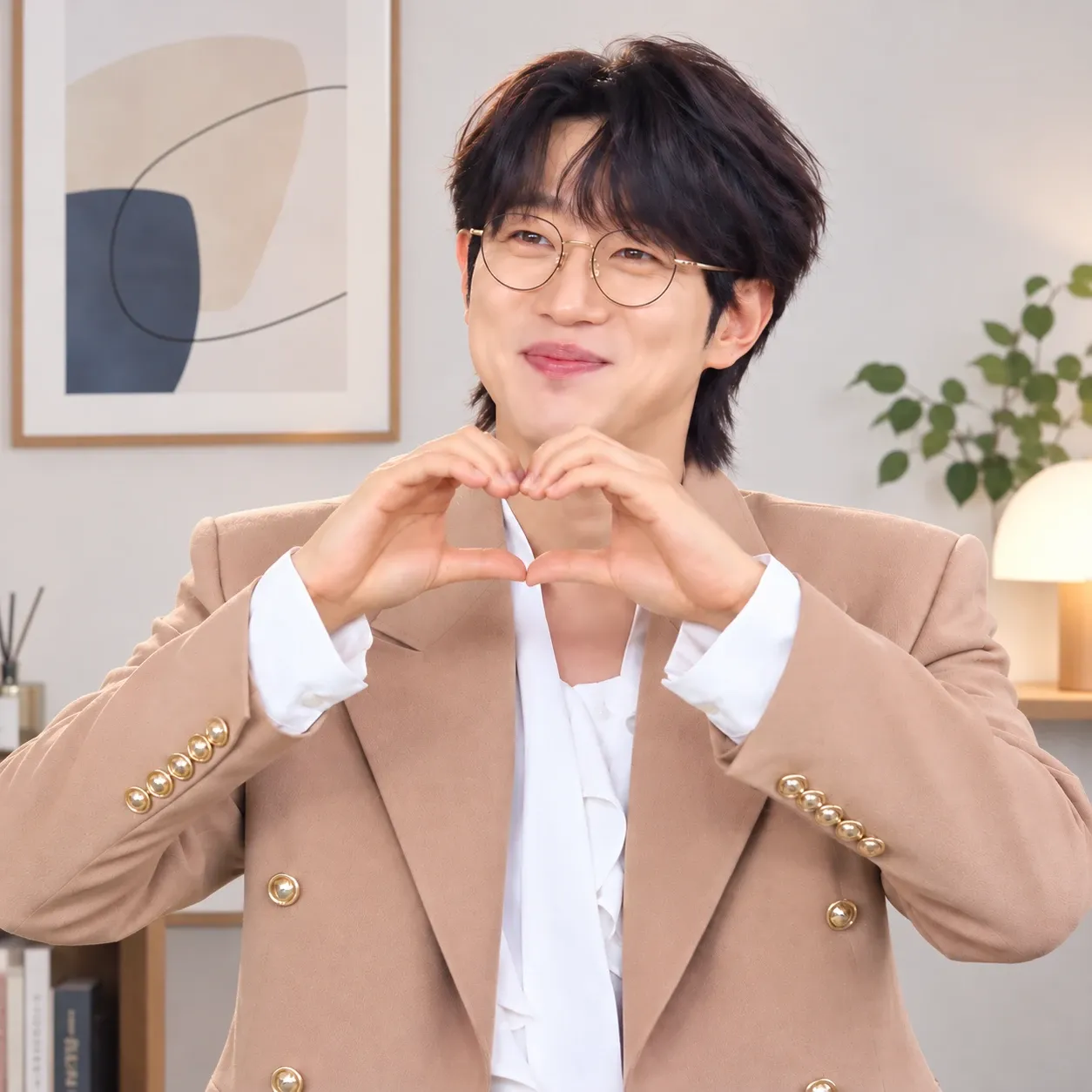 Recent activity shot of An Sunghoon