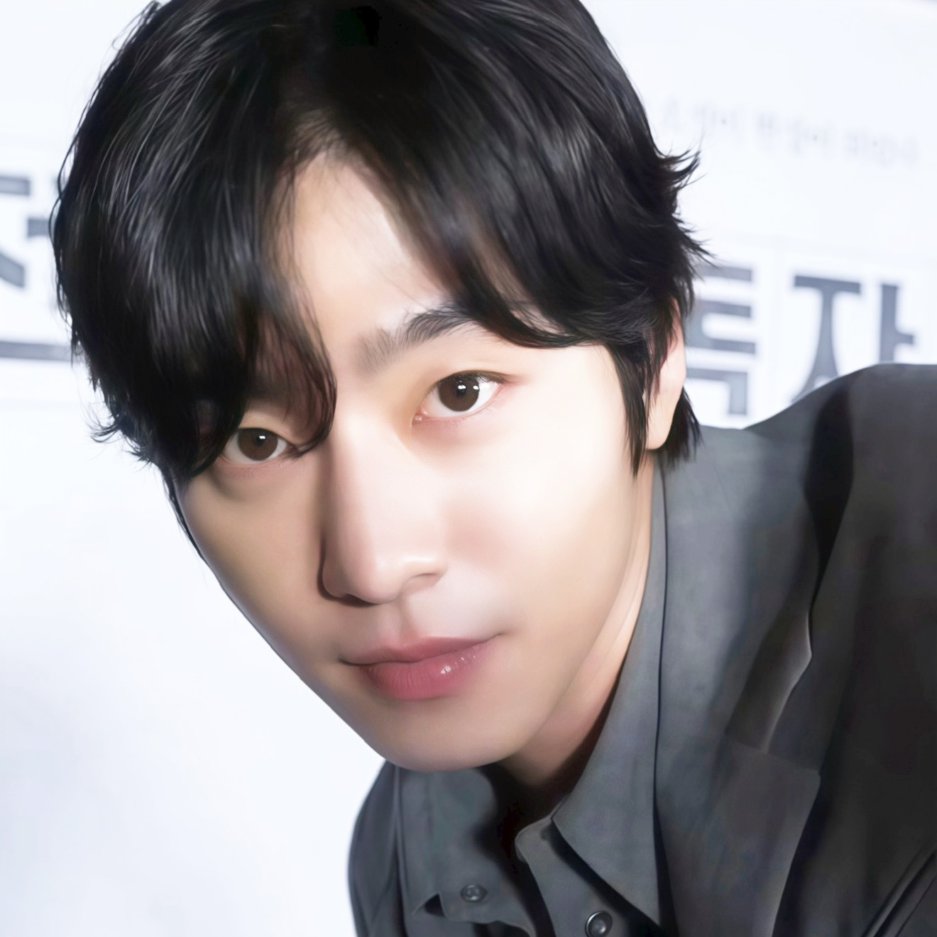 Foto kegiatan terbaru dari Ahn Hyoseop