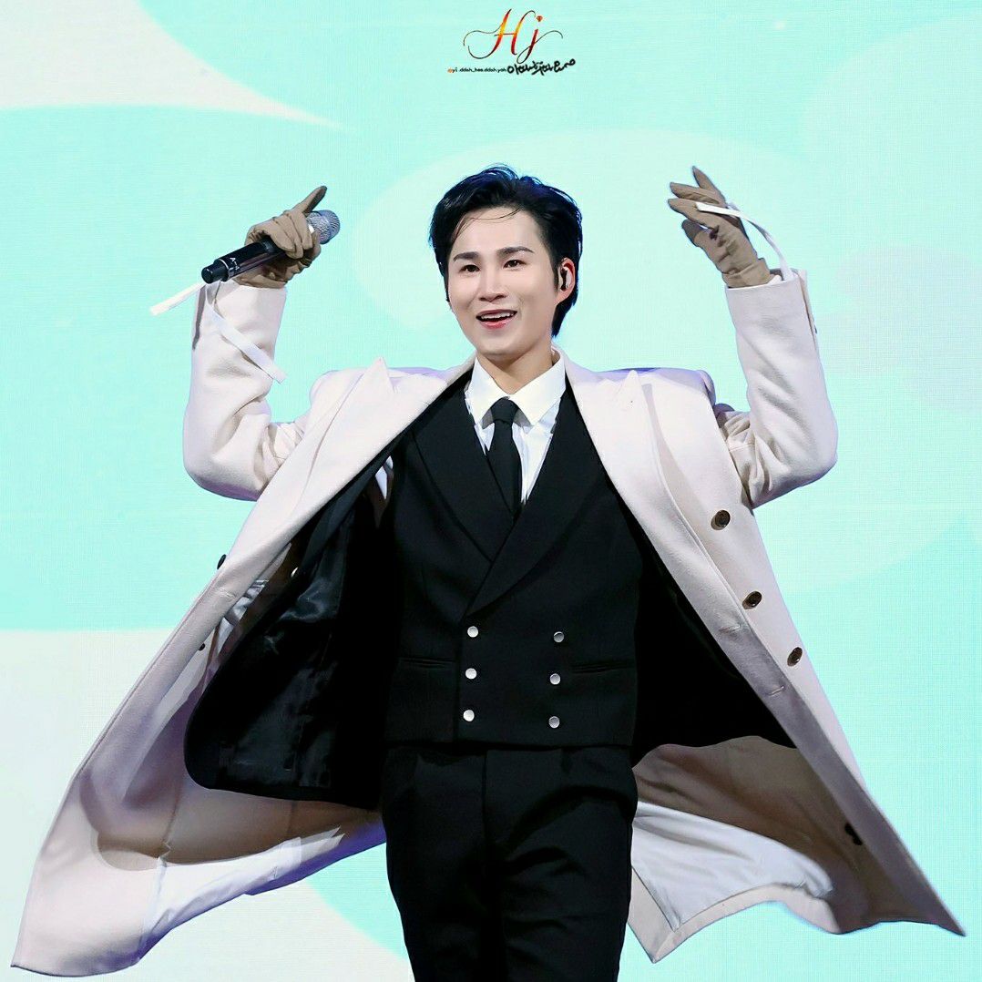 金熙栽的最新照片