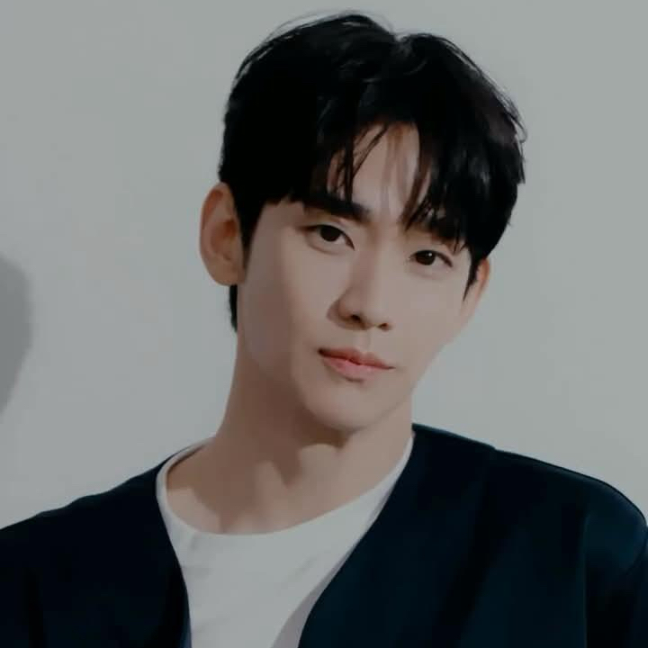 Behind-the-scenes cut of Kim Soohyun