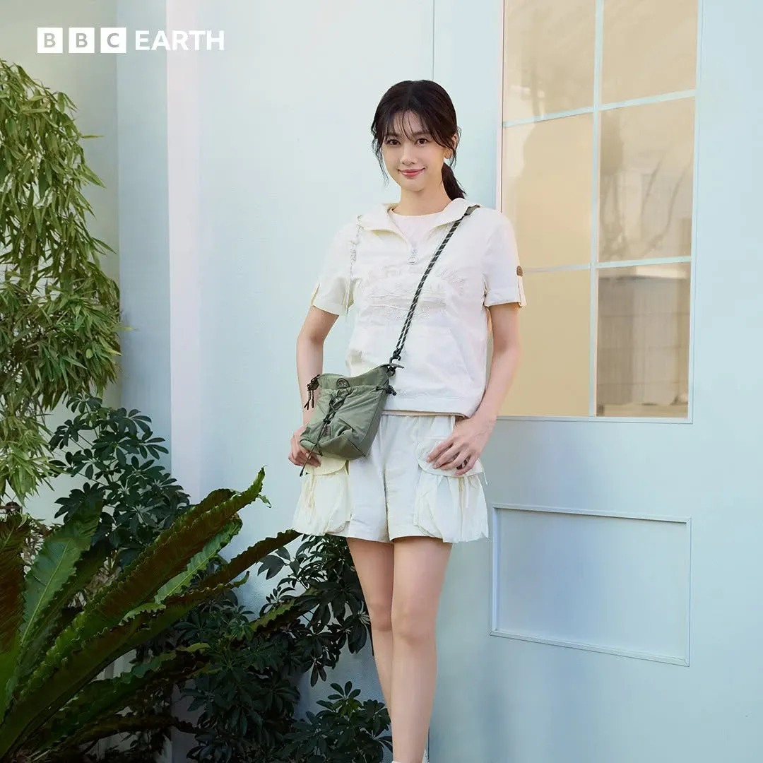 Behind-the-scenes cut of Jung Somin