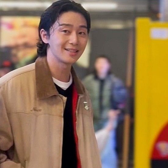 朴敘俊的最新照片