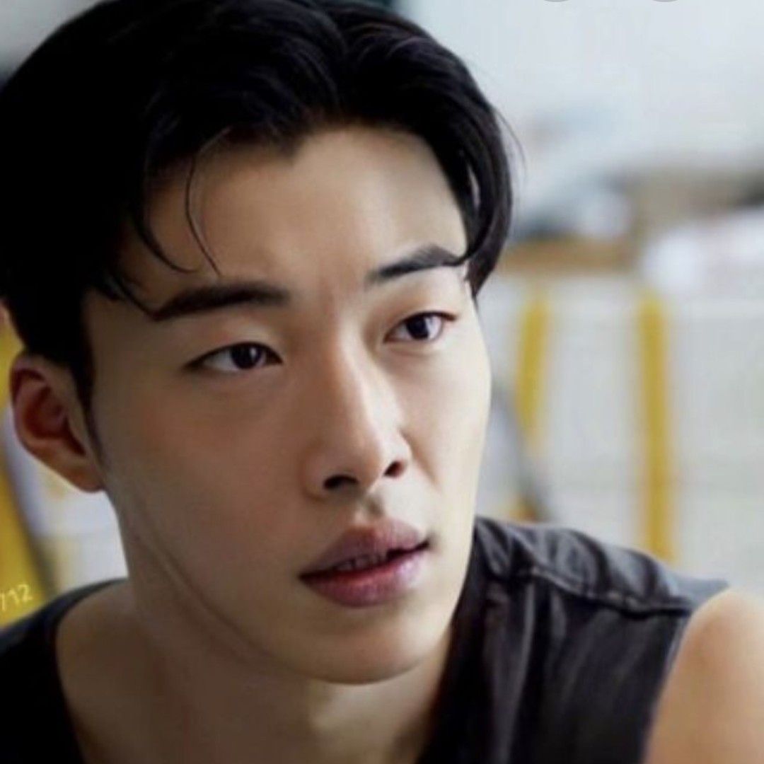 A moment captured by a fan of Woo Dohwan