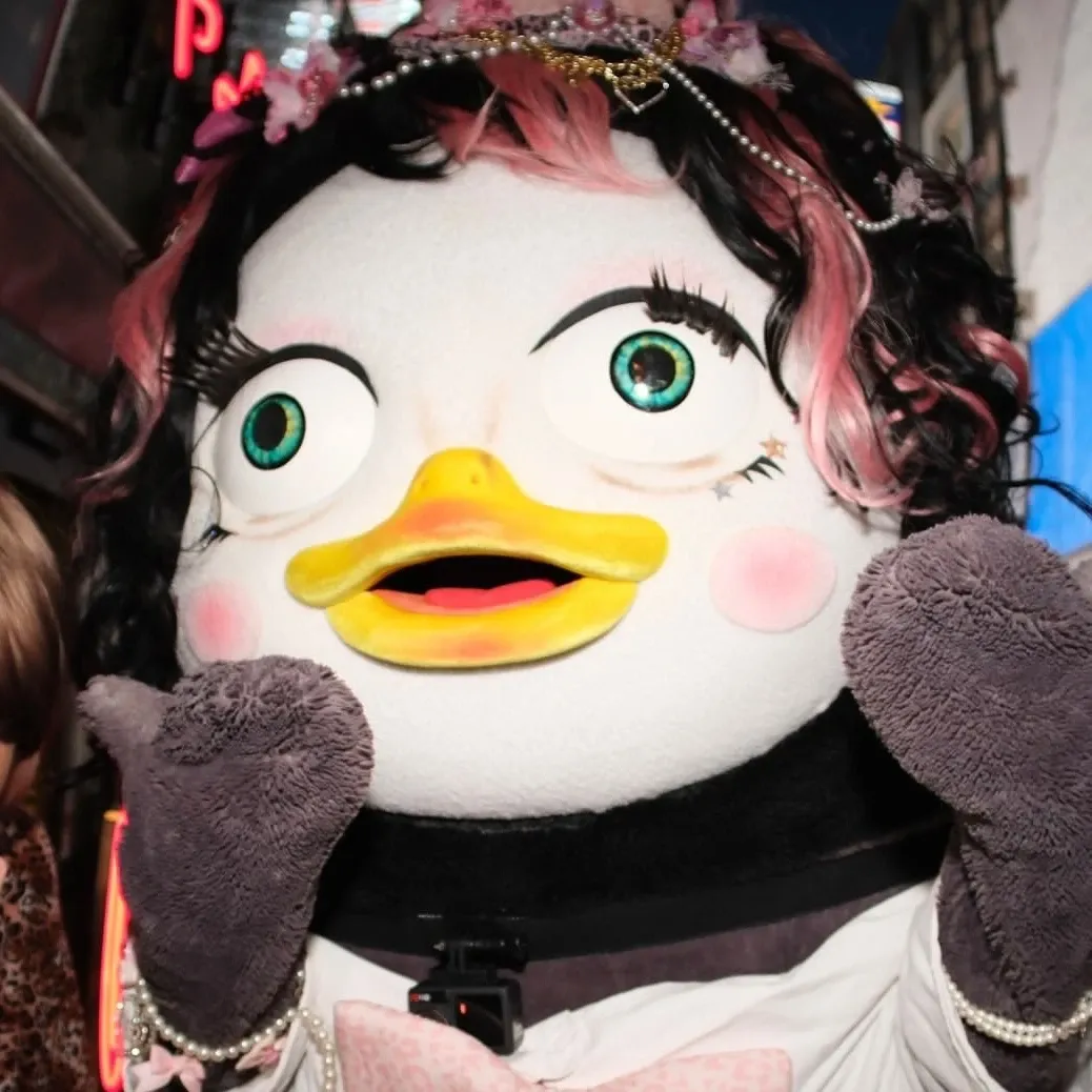 ファンが撮影したペンスの瞬間