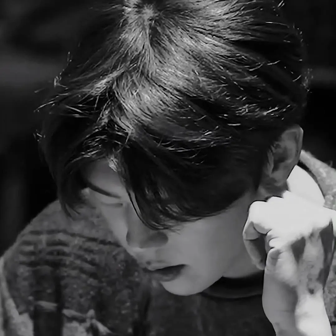 Behind-the-scenes cut of Park Jihyeon
