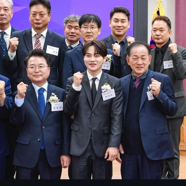 粉絲拍下的朴瑞鎮瞬間