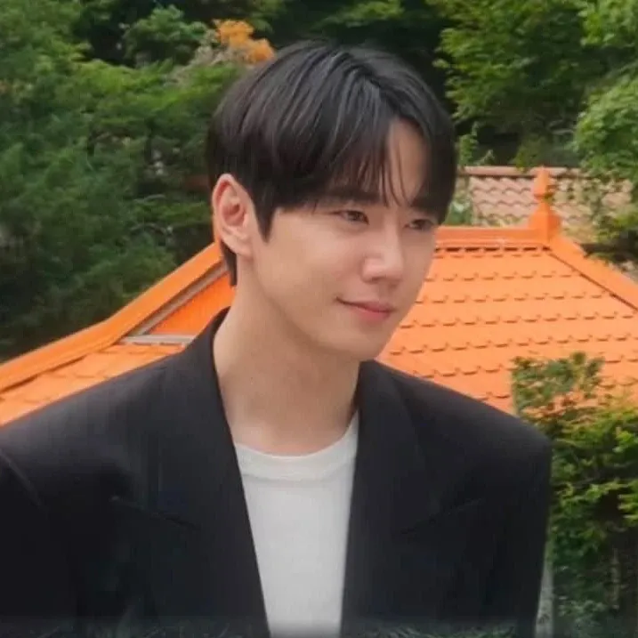 A moment captured by a fan of Lee Junyoung