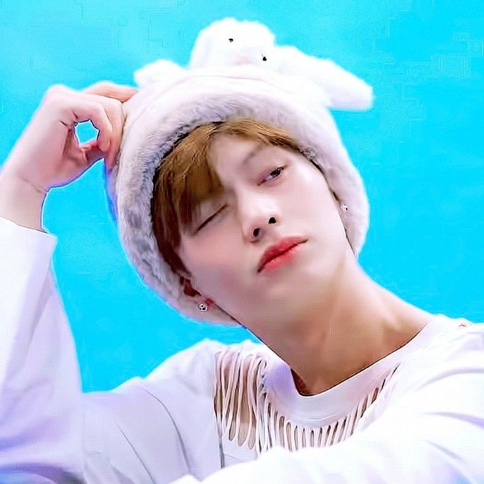 A moment captured by a fan of Yook Sungjae