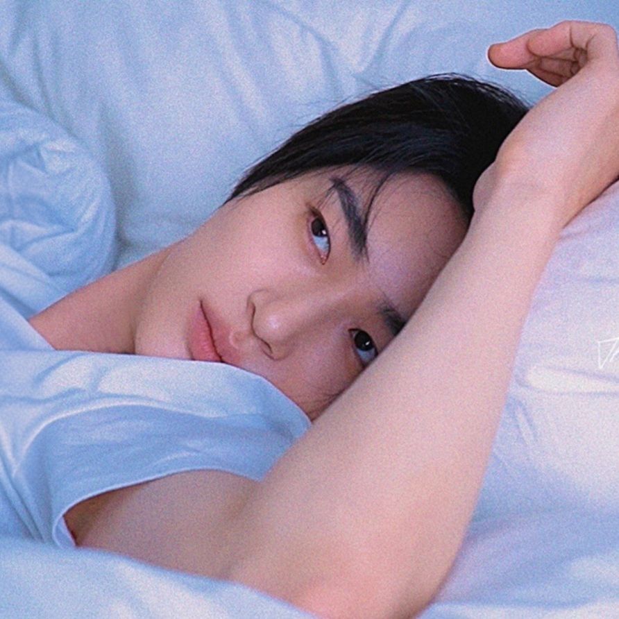 Recent activity shot of Byeon Wooseok