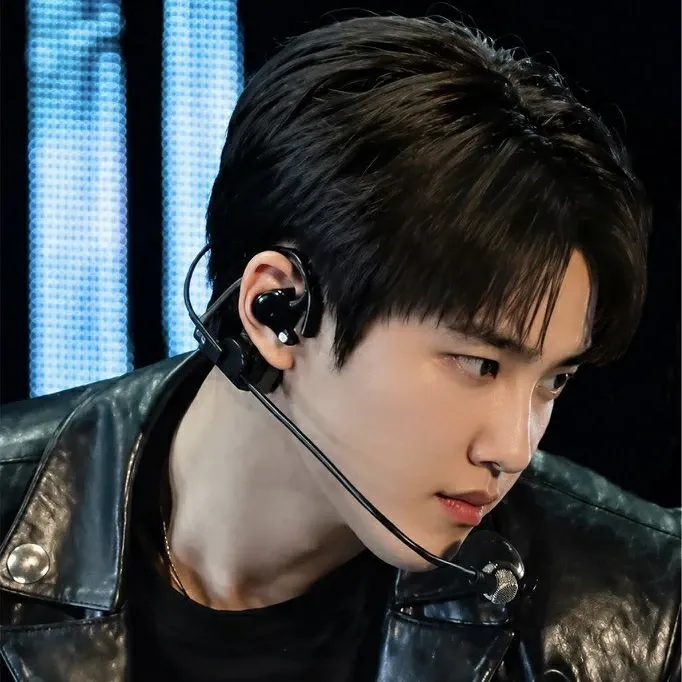 Foto terbaru dari Doh Kyungsoo (D.O.)
