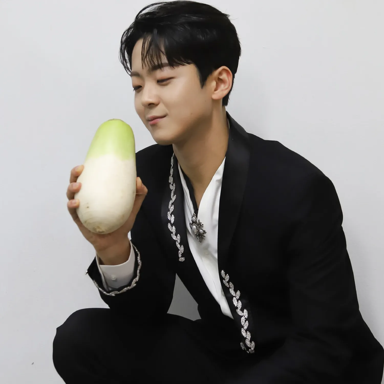 Behind-the-scenes cut of Park Minsu