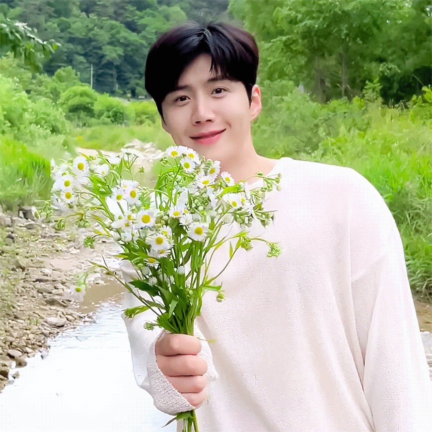 Foto terbaru dari Kim Seonho