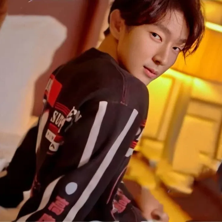 이준기 최근 활동샷