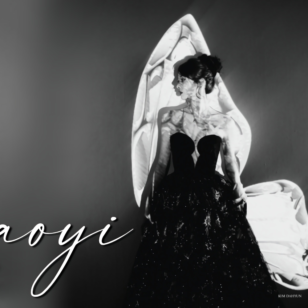 Behind-the-scenes cut of Zhang Miaoyi