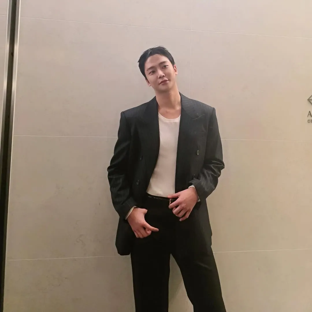 Cuplikan di balik layar dari Rowoon