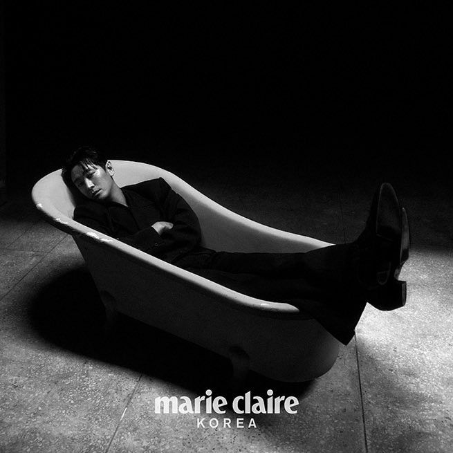 Behind-the-scenes cut of Joo Jihoon